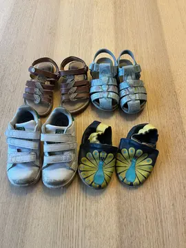 lot de chaussures T24/25/26