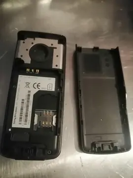 Portable sans chargeur et batterie