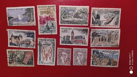 Timbres 1961-62, lot 112