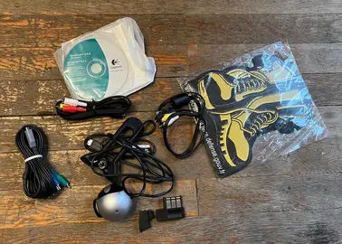 web cam et tapis de souris