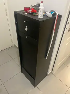 meuble type classeur à rideau