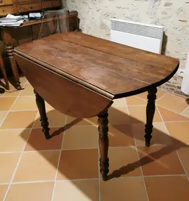 Table en bois massif