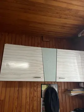 2 meubles en Formica année 70 blanc et vert