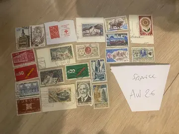 Lot de timbres français AW26