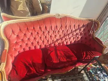 plusieurs canapés ou clic-clacs