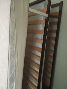 2 sommiers 140*190 + matelas