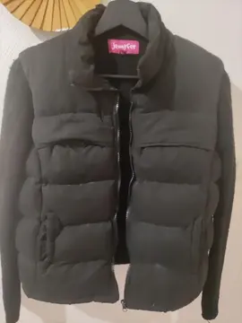 doudoune femme marque Jennyfer taille S