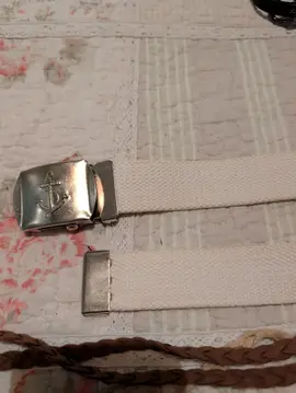 plusieurs ceintures femme