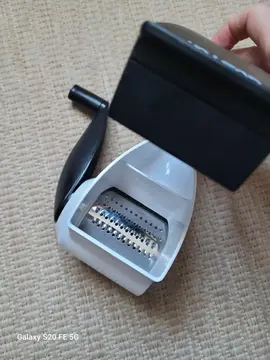 Râpé à fromage manuelle