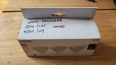 3 ampoules halogène 2x20w 1x50w