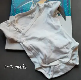 Body 1-2 mois
