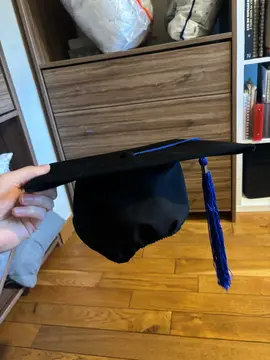 chapeau d’université diplômé