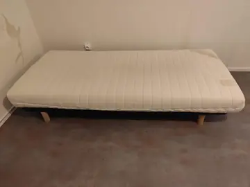 2 matelas + sommier 90/190