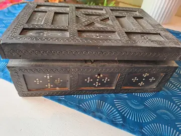 jolie boite bois exotique