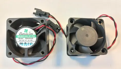 2 ventilateurs pour boitier 1U, 40x40x25mm, 12v/0.12a