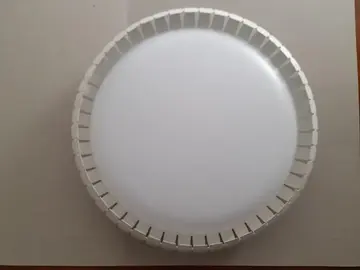 Plafonnier à réparer