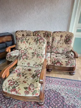 Canapé 3 places plus 1 fauteuil