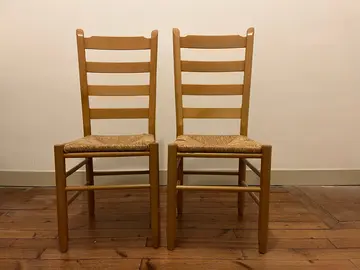Deux chaises bois et paille