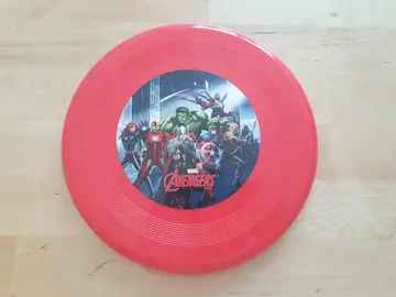 Frisbee Avenger