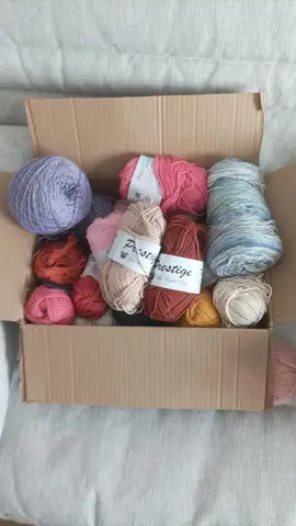 RESTES DE LAINES ET COTON