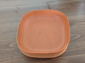 Recipients plastique