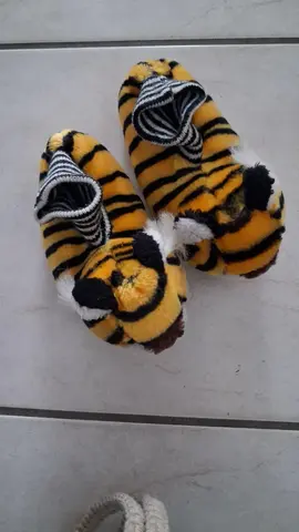 chaussons tigres