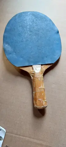 Raquette de ping pong
