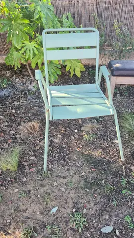 Chaise de jardin Fermob