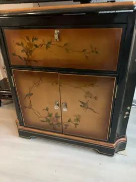 meuble style chinois en très bon état