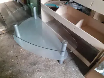 Table basse en verre