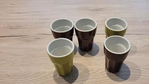 5 tasses
