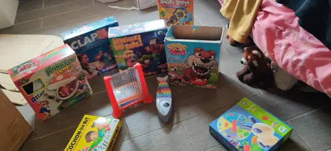 pleins de jouer 3-4 ans