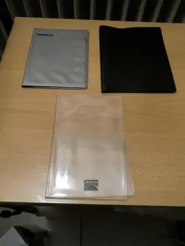 Lot de pochettes en plastique