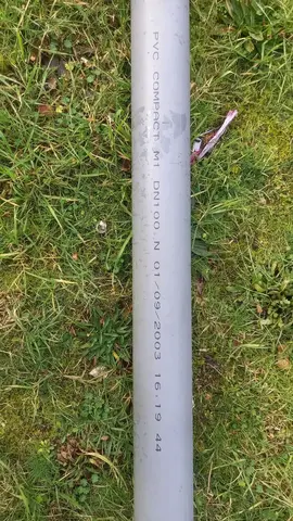 Tuyau évacuation PVC diam 10cm long 7m