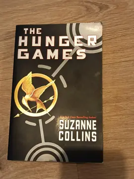 livre en anglais - the hunger games