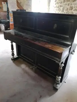 Très vieux piano