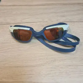 lunettes de piscine