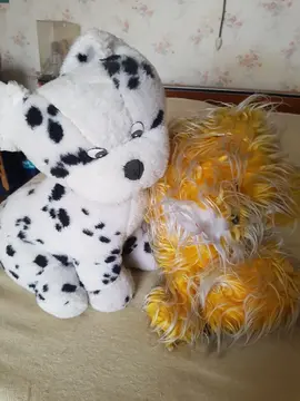 Grandes peluches chiens
