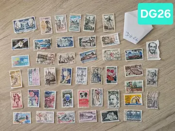 Lot de timbres français DG26