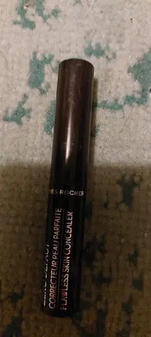 yves rocher zero defaut correcteur peau rosé moyen