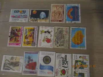 14 timbres oblitérés Espagne