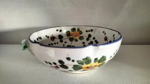 Petite coupelle en porcelaine