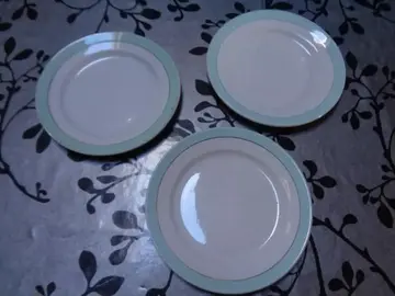 Assiettes lot de 3