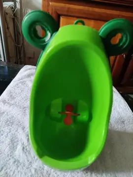 urinoir pour petit garçon.