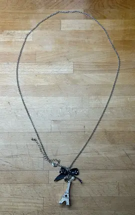 collier fantaisie Tour Eiffel