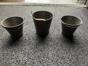 Seaux métalliques pour déco