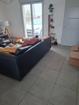 donne canapé d angle convertible avec caisson de rangement