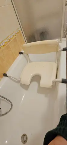 siège de baignoire pour personne à mobilité réduite