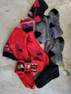 chaussettes de ski en bon état pour toute la famille