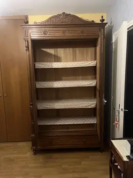 Armoire (achetée en 1929)